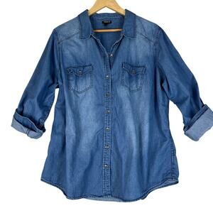 Torrid Denim Work Shirt Women 2X Light Blue Button Down Artist Casual Relaxed